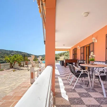 בית נופש Casa Cortijillos Alcaucín